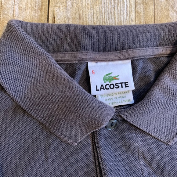 Men’s gray Lacoste distressed shirt Sz 5 - Picture 3 of 3